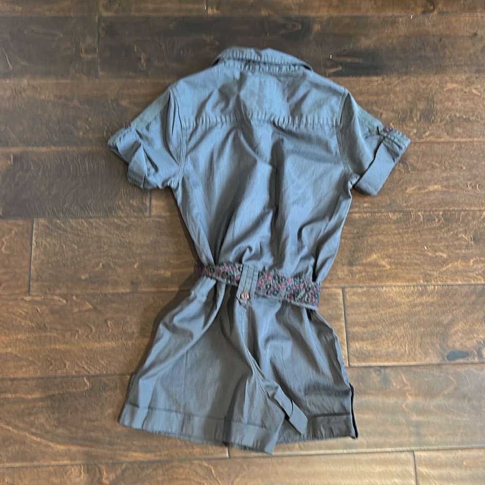 Htg 81 Girls Romper Cotton  Gray  Floral Belt Sz 10 ST1525 - Picture 2 of 3